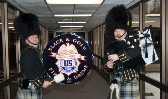 DEA Black & Gold Pipes and Drums