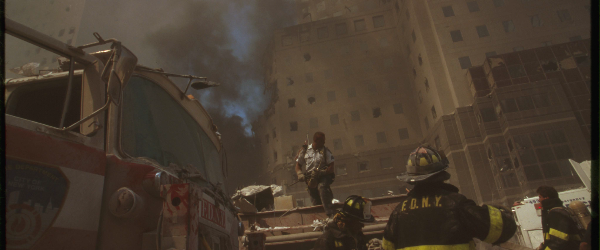 New York Fire Dept. heroes work amidst dangerous dust and smoke at Ground Zero. Library of Congress.